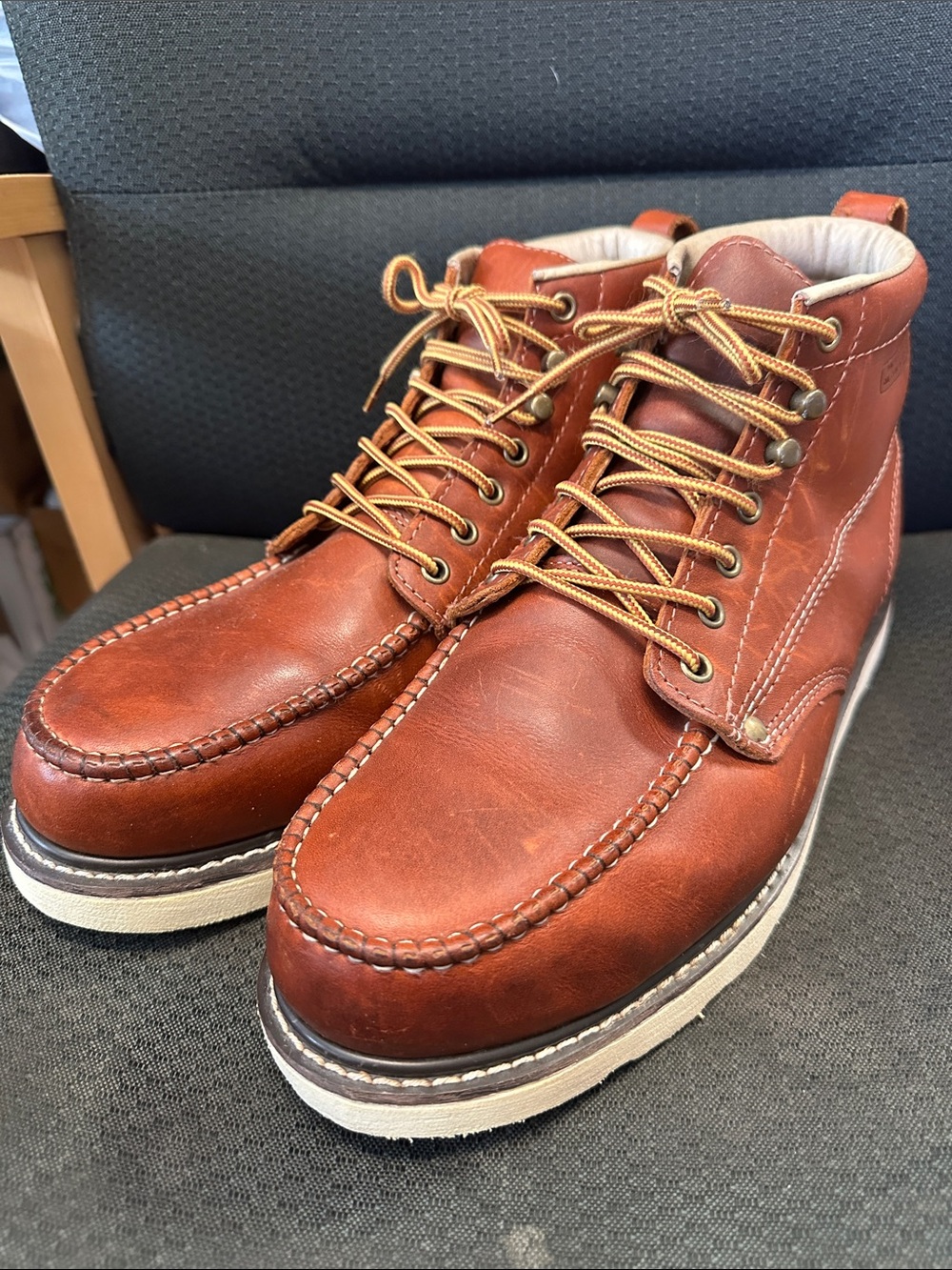 Men’s size 13 steel toe water repellent oil tanned leather golden fox work boots